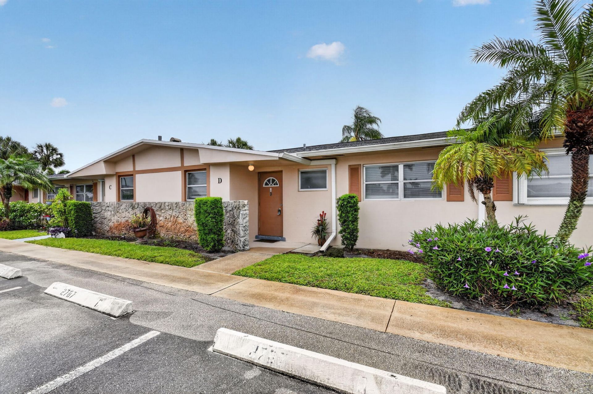 2787 Dudley Dr W, Unit Apt D, West Palm Beach, FL 33415 Photo