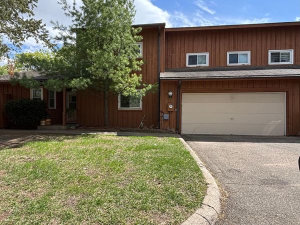 6843 YORK N, Brooklyn Center, MN 55429