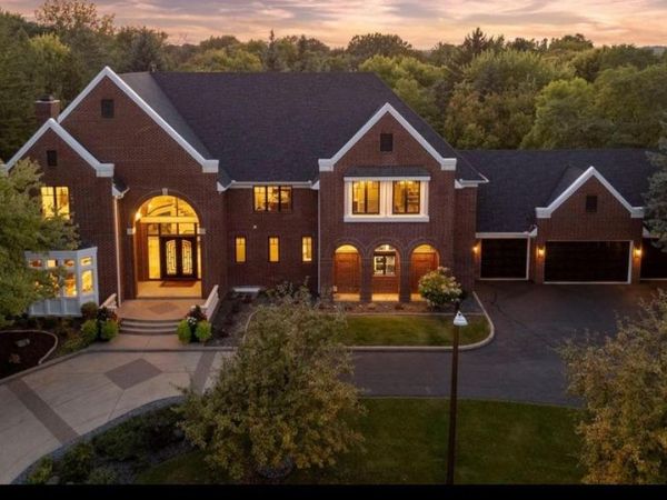 3554 Fairway Court, Minnetonka, MN 55305