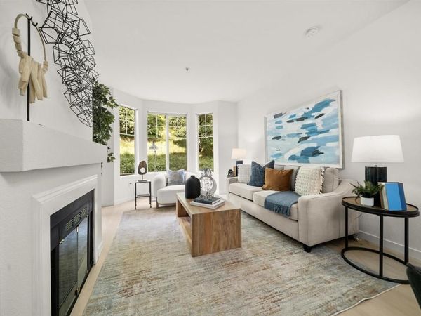 320 Caldecott, Unit 116, Oakland, CA 94618