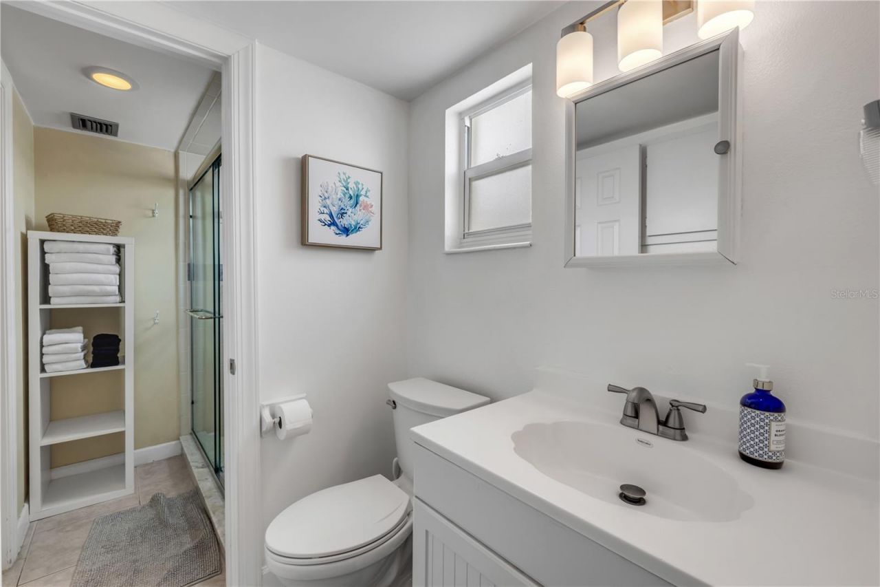 577 N Atlantic Avenue, Unit 7, New Smyrna Beach, FL 32169 Photo