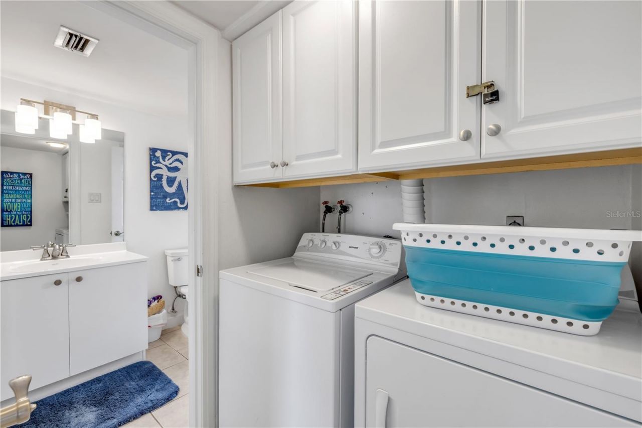 577 N Atlantic Avenue, Unit 7, New Smyrna Beach, FL 32169 Photo