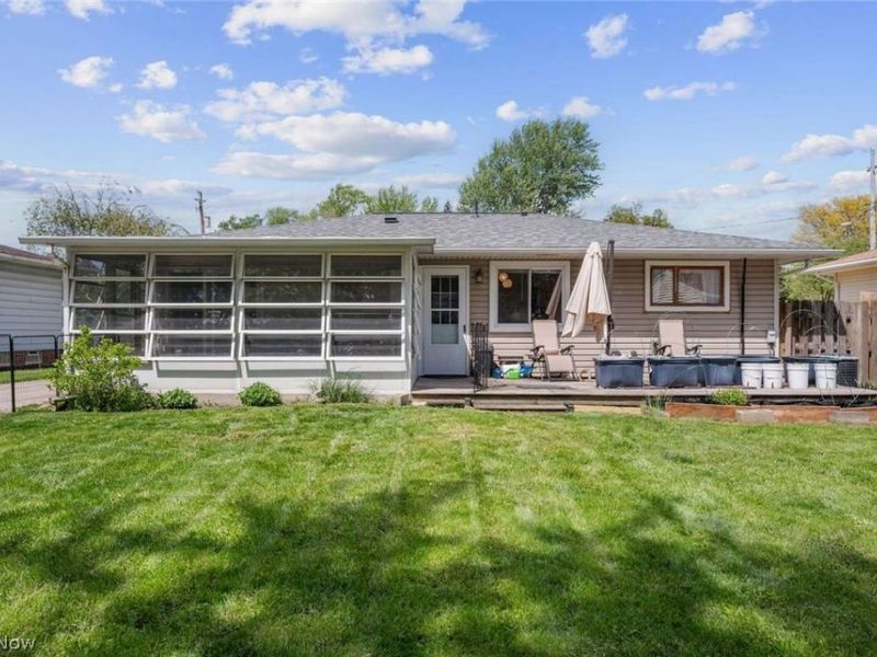 255 Buckeye Drive, Berea, OH 44017 Photo 28