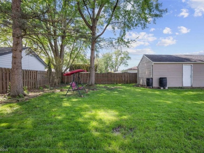 255 Buckeye Drive, Berea, OH 44017 Photo 34