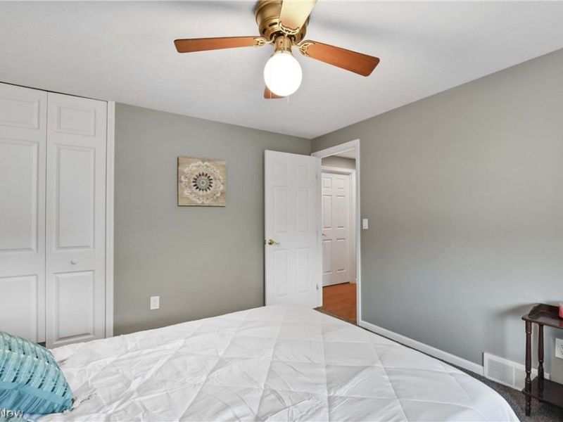 8345 Celianna Drive, Strongsville, OH 44149 Photo 15