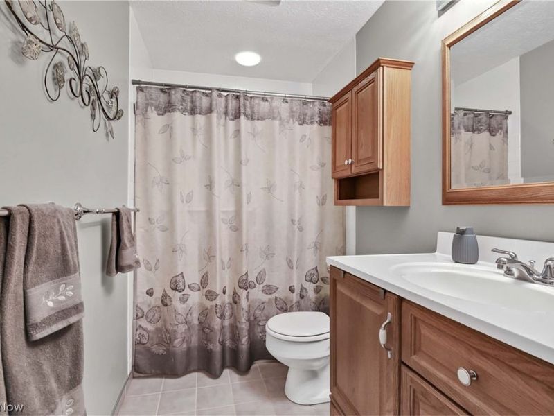 8345 Celianna Drive, Strongsville, OH 44149 Photo 19