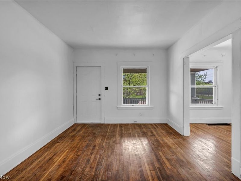 1516 W 116th Street, Cleveland, OH 44102 Photo 3