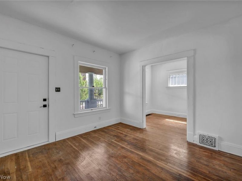1516 W 116th Street, Cleveland, OH 44102 Photo 4