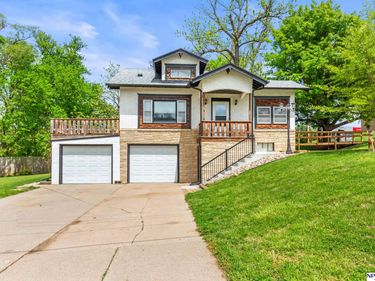7306 Corby Street , Omaha, NE 68134