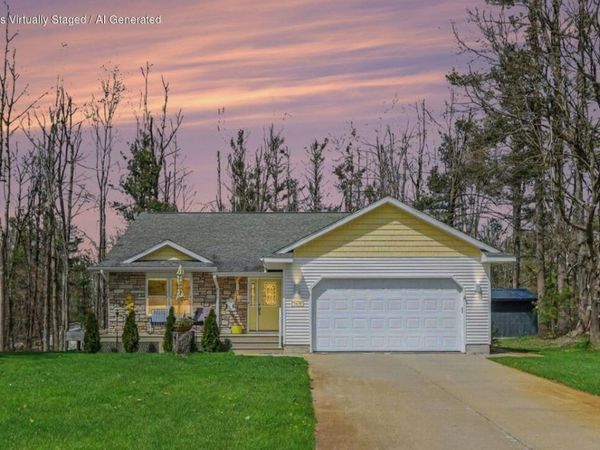 1512 Winterland Drive, Gaylord, MI 49735