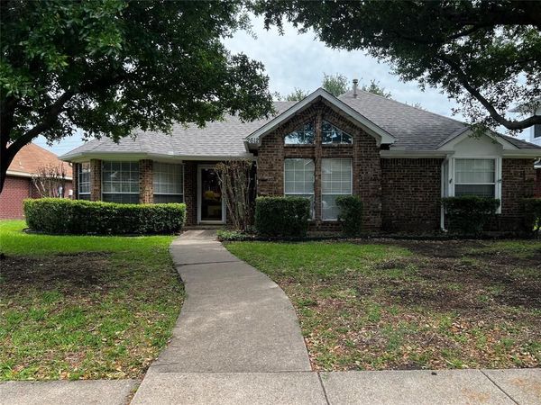 2612 Larkspur Lane, Rowlett, TX 75089