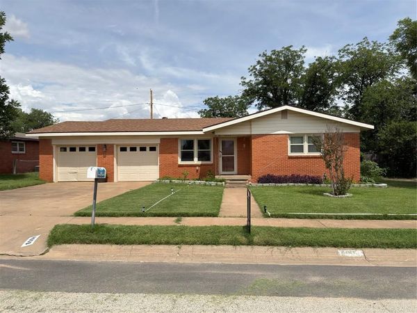 4008 Irving Avenue, Snyder, TX 79549