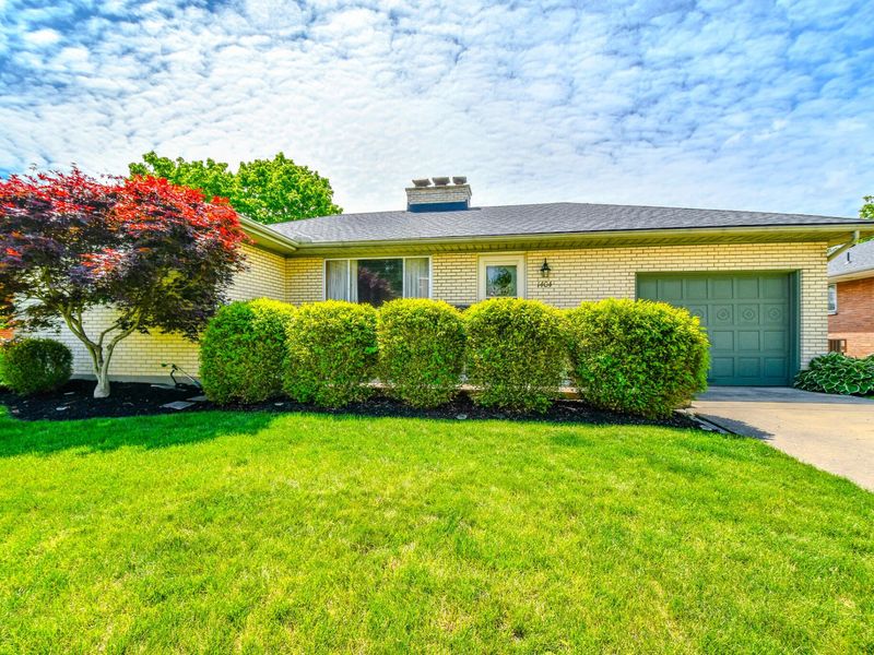 1404 Pinecrest Drive, Dayton, OH 45414 Photo 5