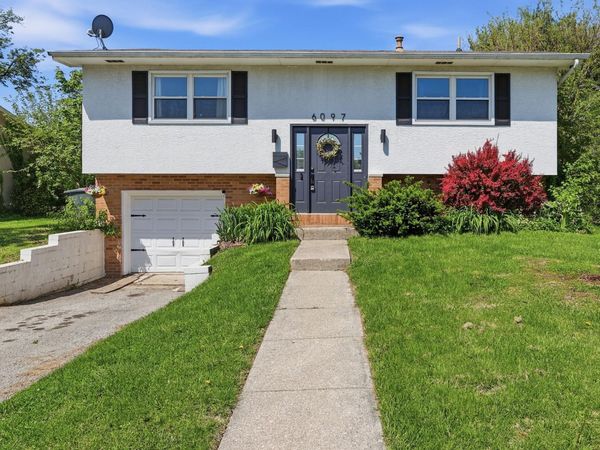 6097 Karl Road , Columbus, OH 43229