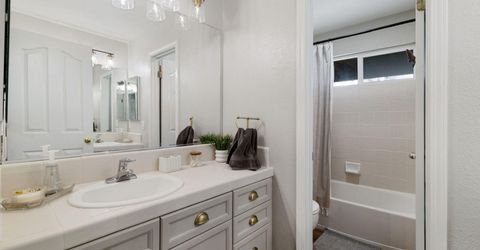 7390 La Costa Street, Sparks, NV 89436 Photo
