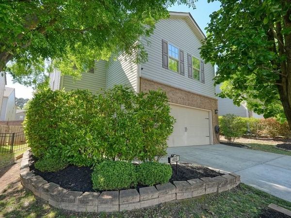 402 Wilshire Court, Acworth, GA 30102