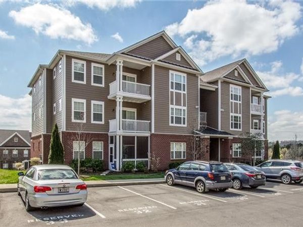 8121 Lenox Creekside Dr, Antioch, TN 37013