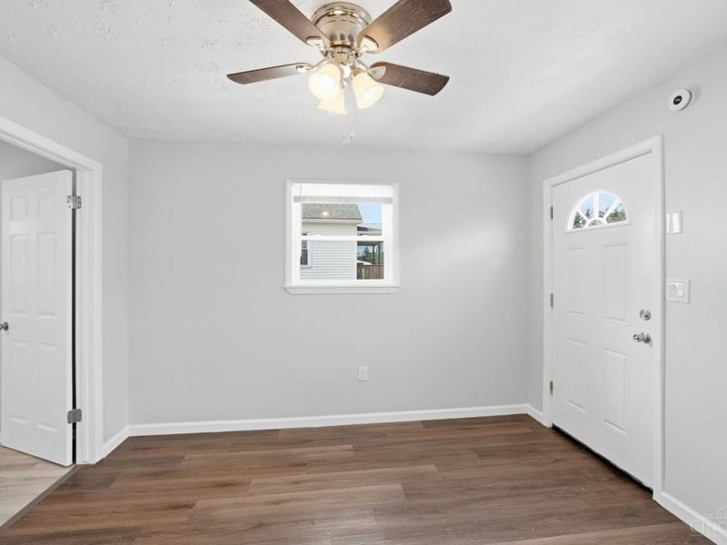 8313 Monroe Avenue, Sycamore Township, OH 45236 Photo 8