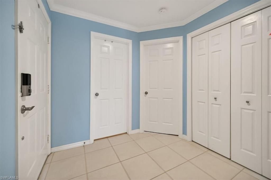 6650 Ilex Cir, Unit 6C, Naples, FL 34109 Photo