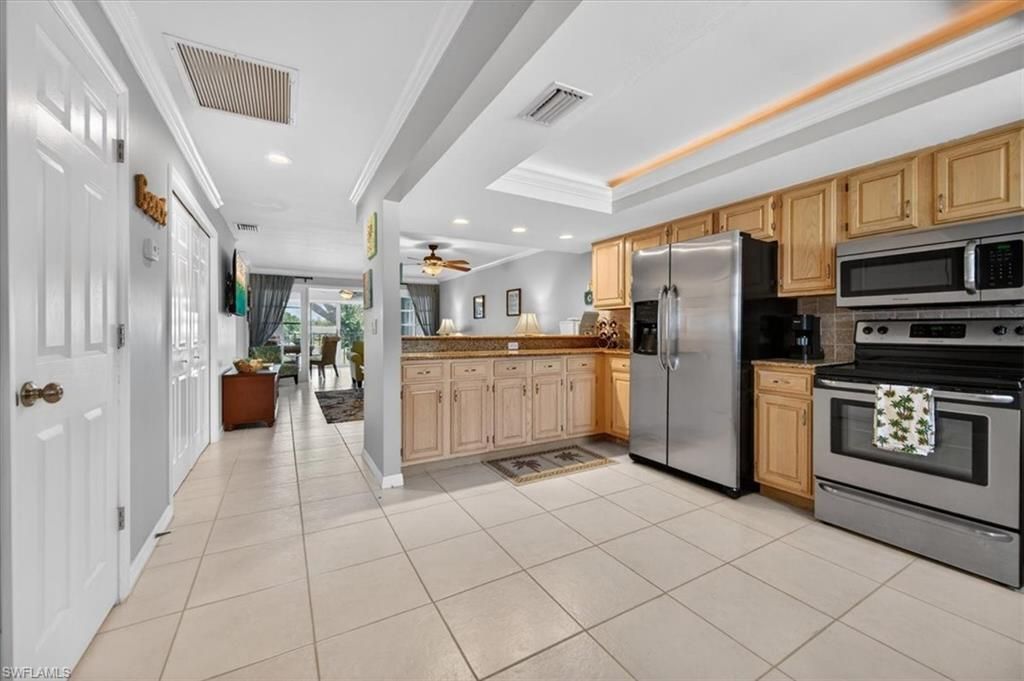 6650 Ilex Cir, Unit 6C, Naples, FL 34109 Photo