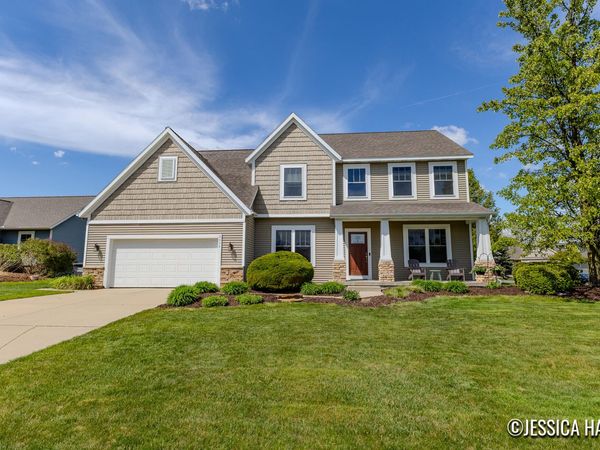 2639 Hawthorne Court, Jenison, MI 49428