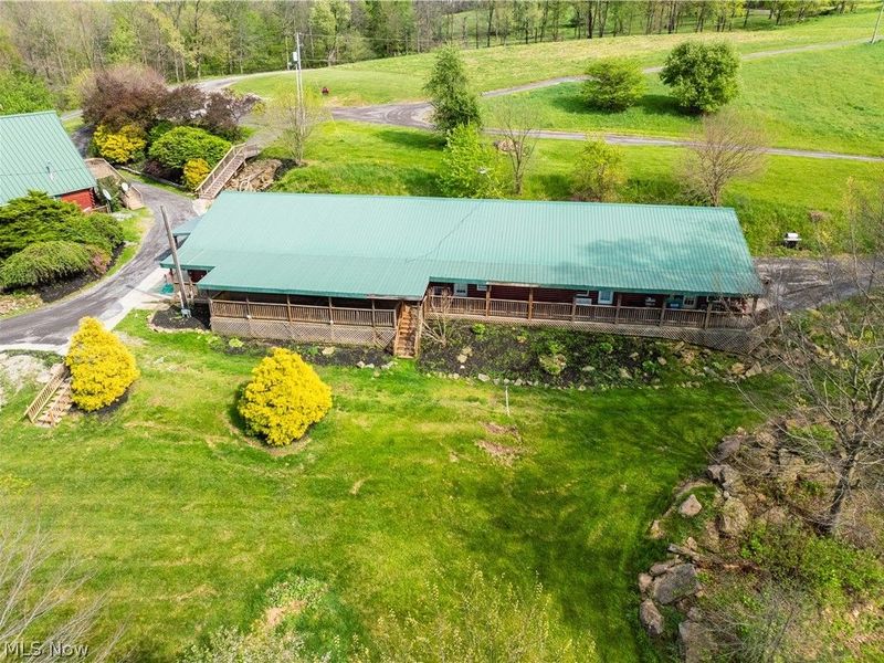 8480 Possum Hollow Road NW, Dundee, OH 44624 Photo 8