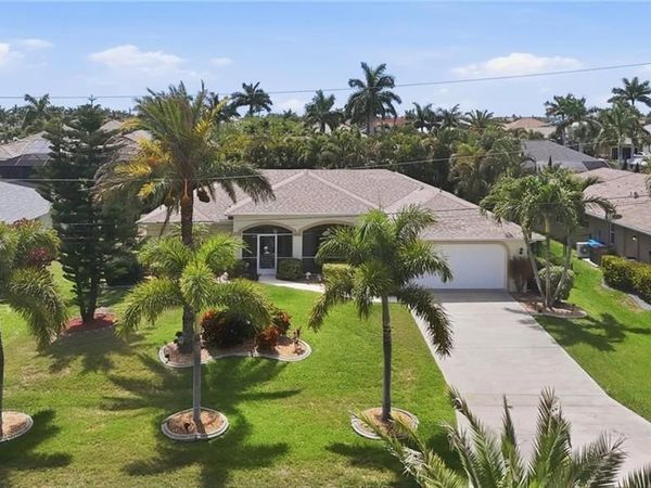4406 SW 25th CT , CAPE CORAL, FL 33914