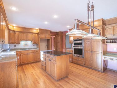 1205 Evergreen Drive , Lincoln, NE 68510