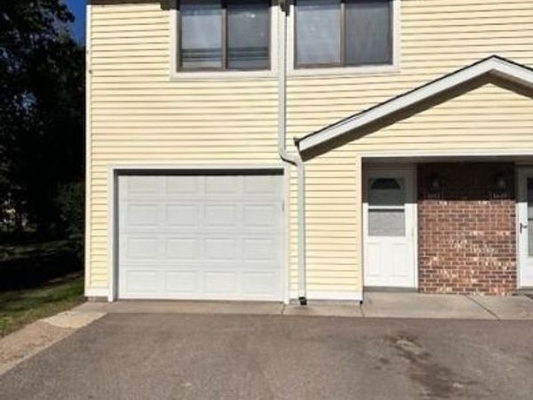 1651 City View Drive, Unit 7, Eagan, MN 55121