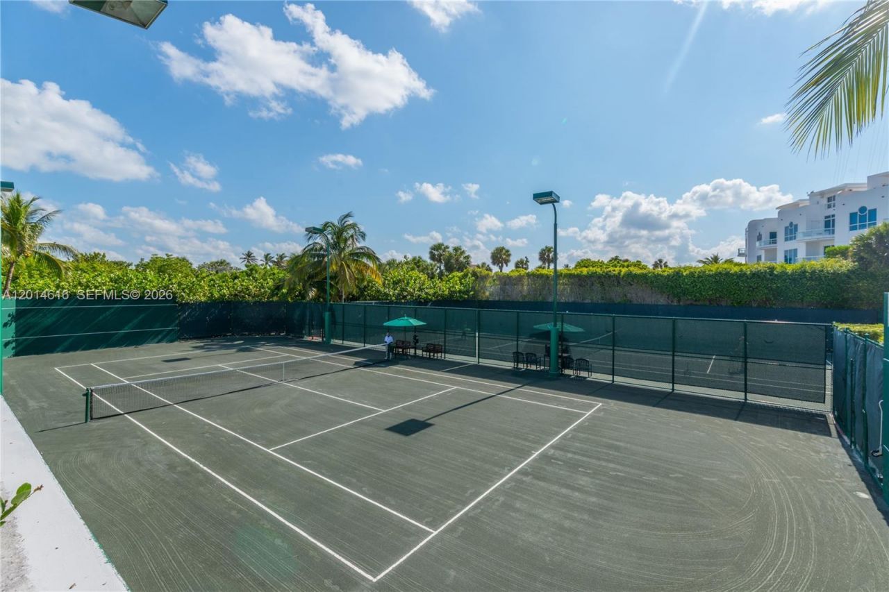 50 S Pointe Dr, Unit 607, Miami Beach, FL 33139 Photo