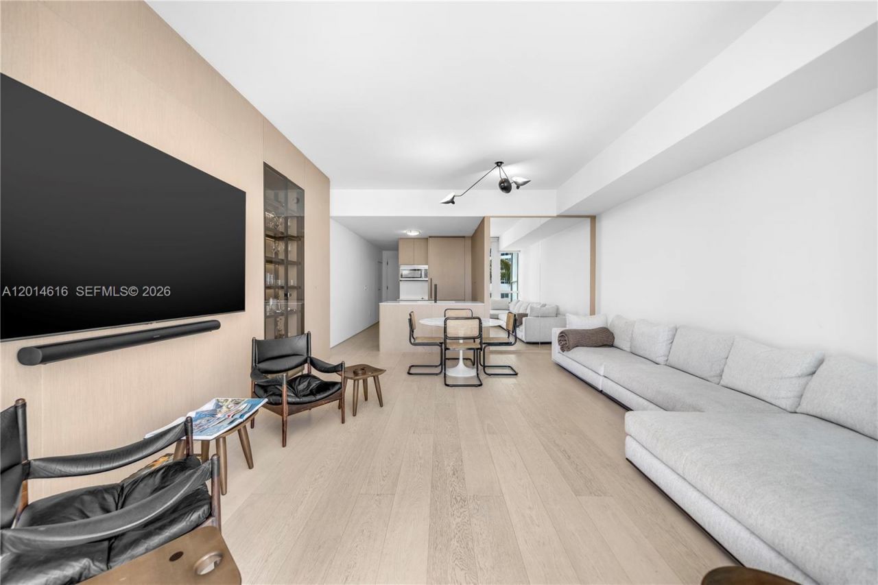 50 S Pointe Dr, Unit 607, Miami Beach, FL 33139 Photo