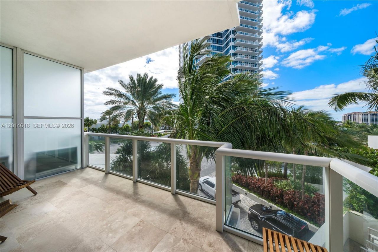 50 S Pointe Dr, Unit 607, Miami Beach, FL 33139 Photo
