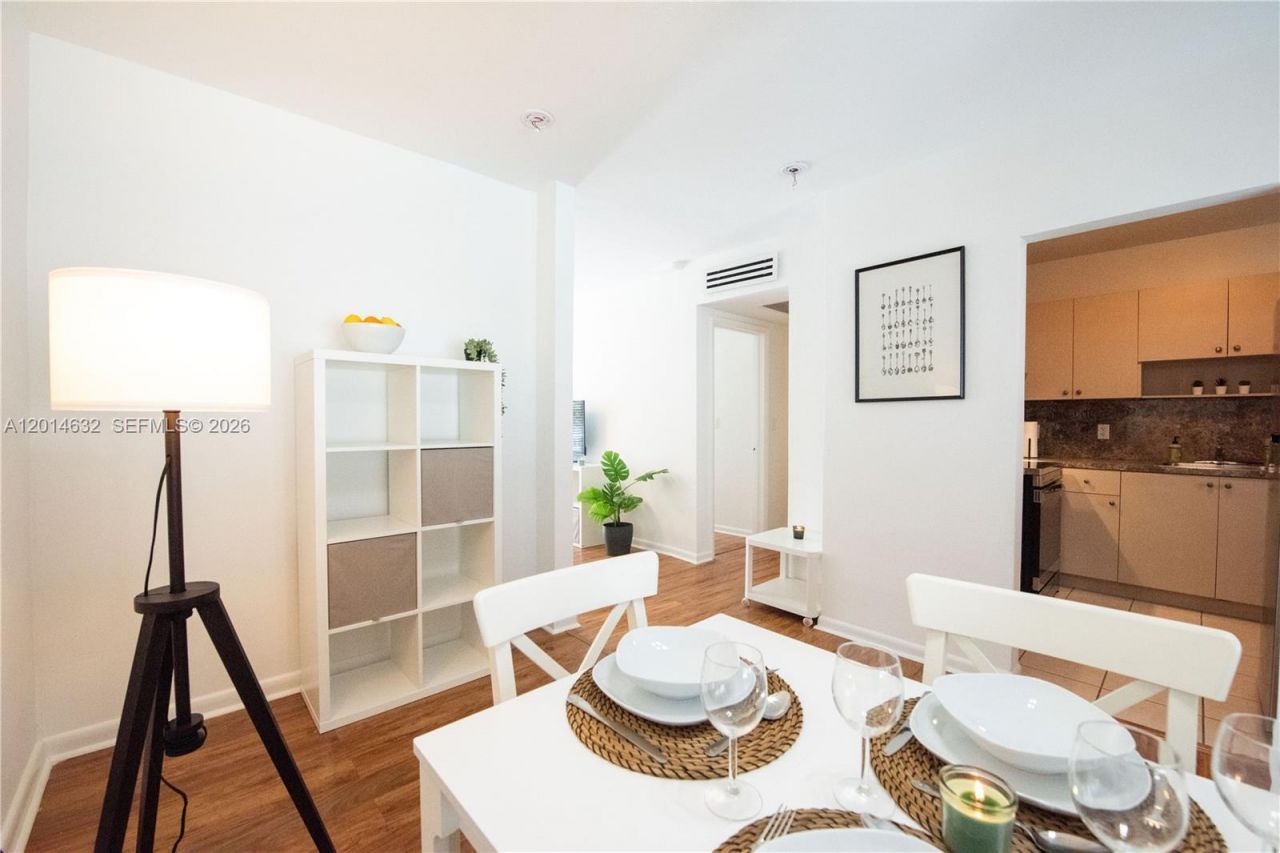 1150 Euclid Ave , Unit 205, Miami Beach, FL 33139 Photo