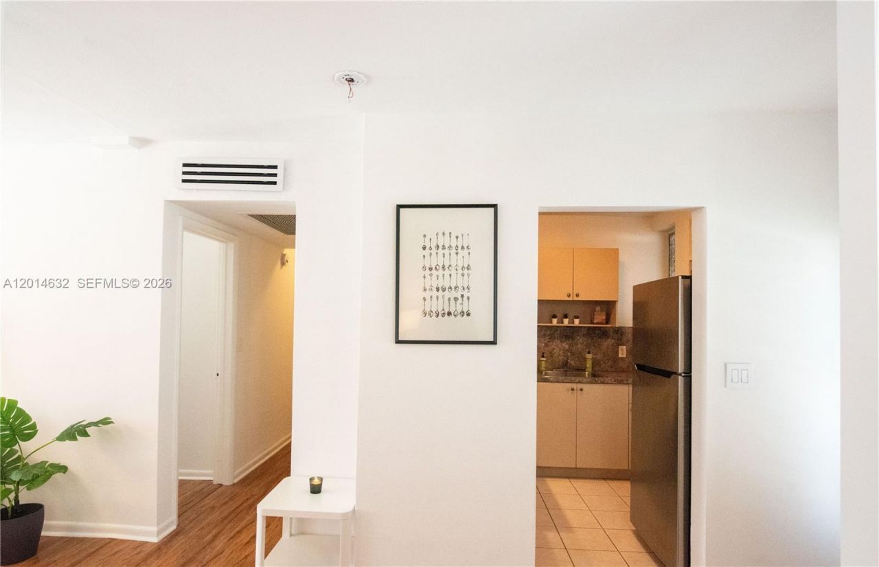 1150 Euclid Ave , Unit 205, Miami Beach, FL 33139 Photo