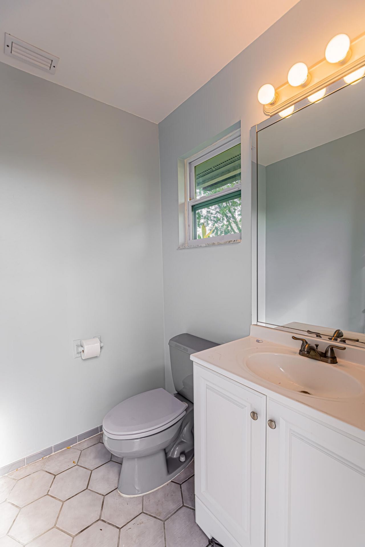 1282 SW Bent Pine Cove, Port Saint Lucie, FL 34986 Photo