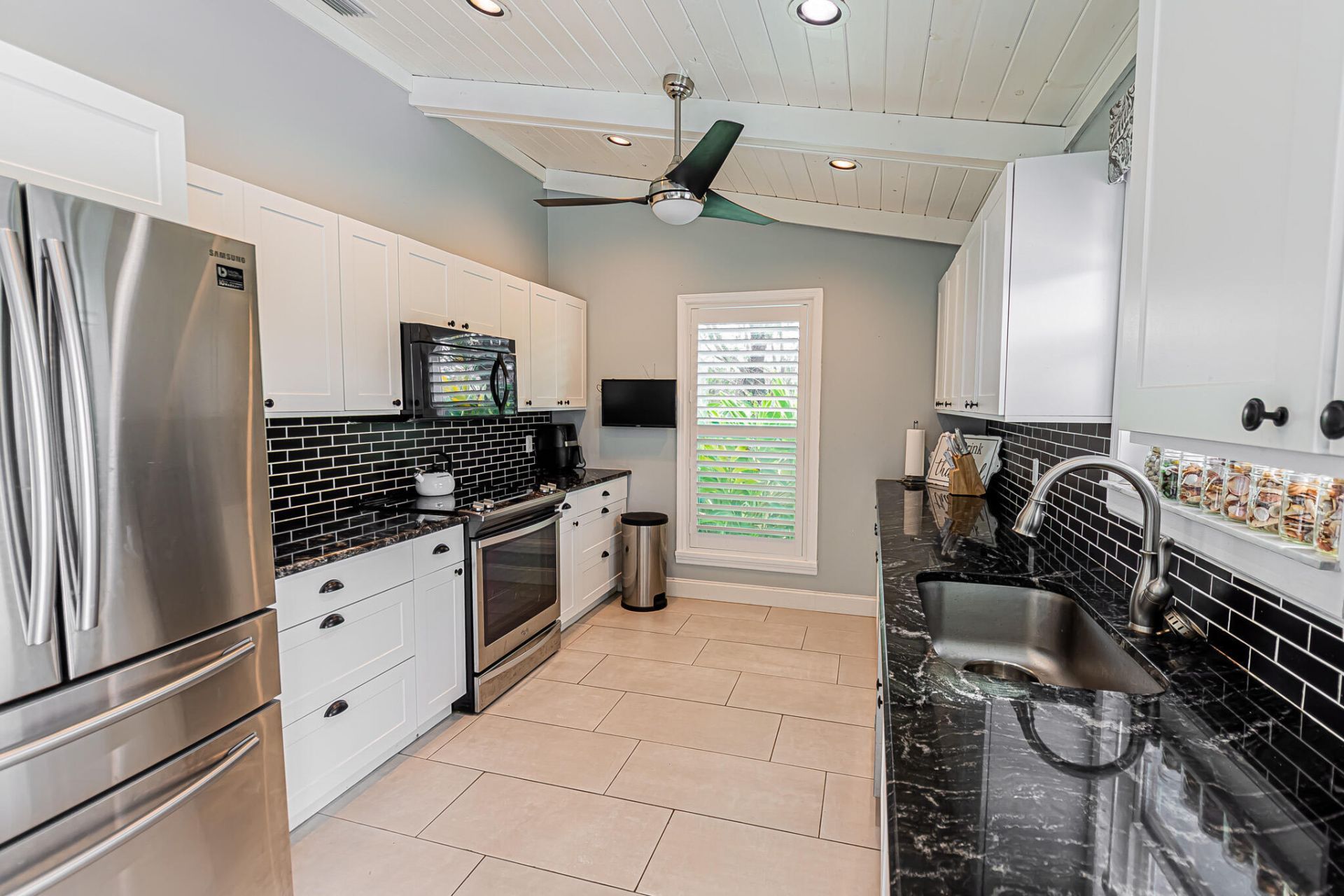 1282 SW Bent Pine Cove, Port Saint Lucie, FL 34986 Photo