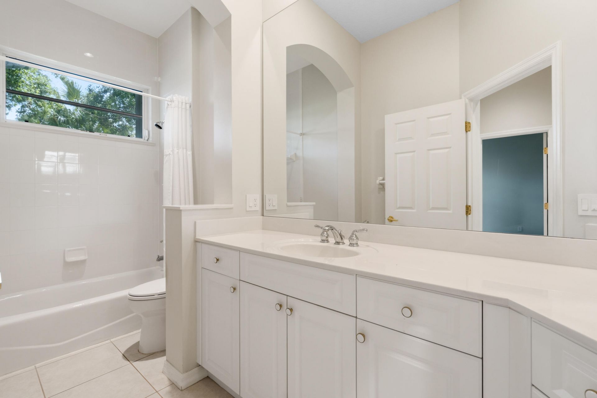 2534 SW Manor Hill Drive, Palm City, FL 34990 Photo