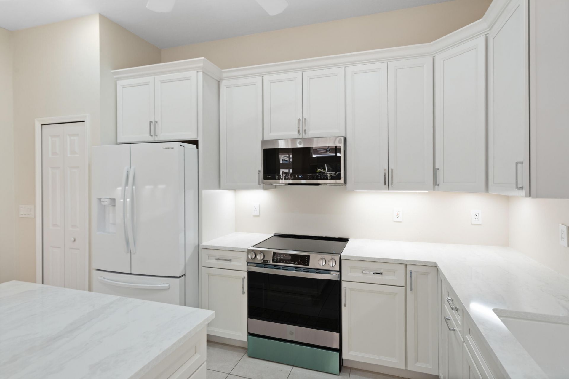 2534 SW Manor Hill Drive, Palm City, FL 34990 Photo