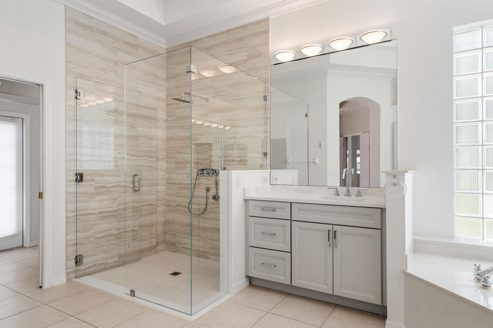 2534 SW Manor Hill Drive, Palm City, FL 34990 Photo
