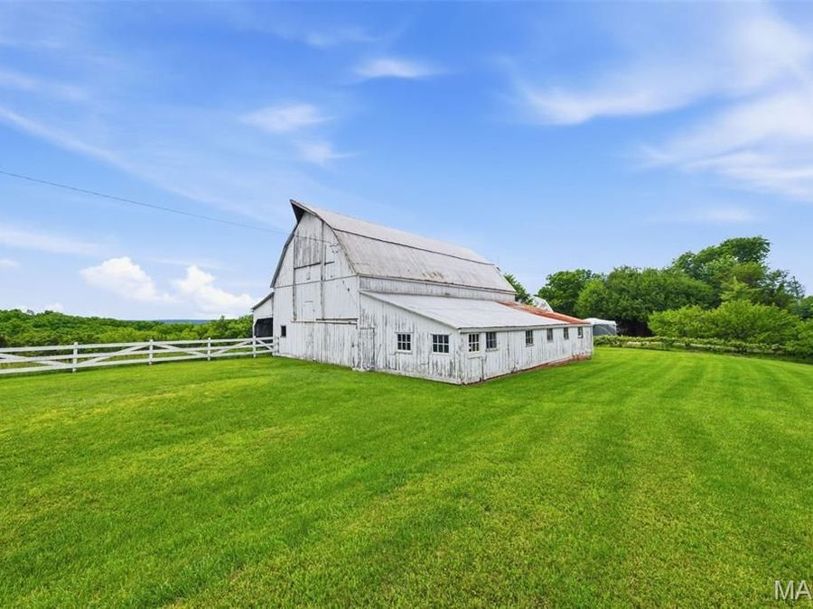 Property Image 94