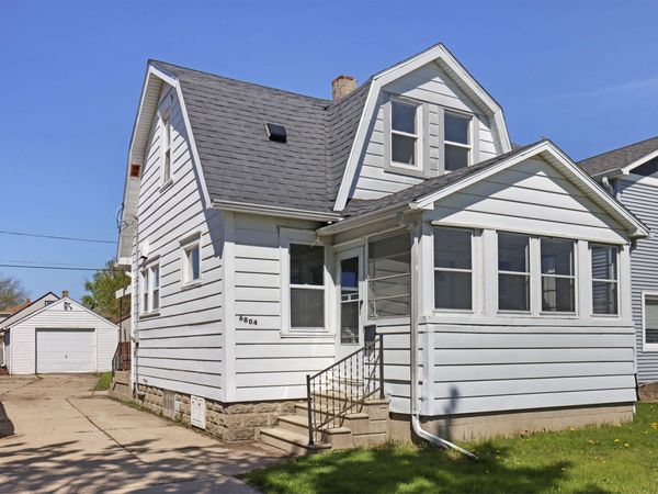 6804 34th Ave, Kenosha, WI 53142