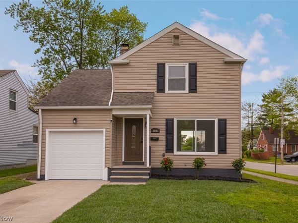 3896 Strandhill Road , Cleveland, OH 44128