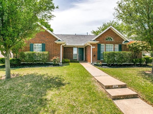 2724 Windswept Lane, Mesquite, TX 75181