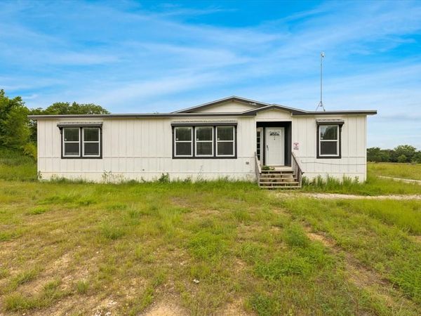 456 County Road 178 , Gainesville, TX 76240