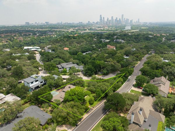2805 Hatley DR, Austin, TX 78746