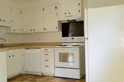 805 Sandpiper Drive photo 4