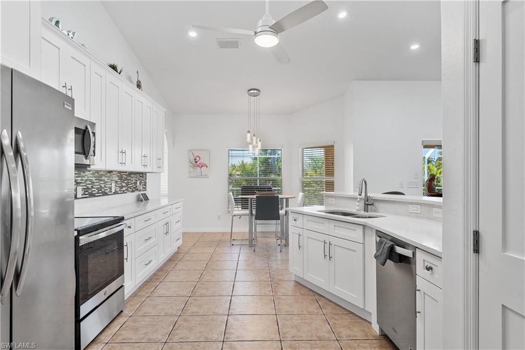 2228 SW 26th Ter , Cape Coral, FL 33914 Photo