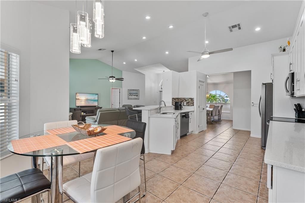 2228 SW 26th Ter , Cape Coral, FL 33914 Photo