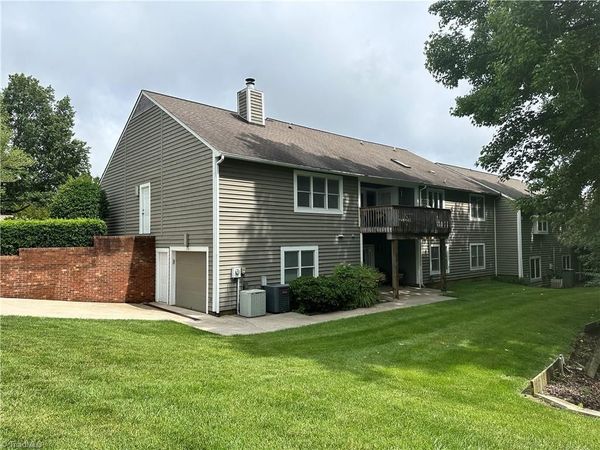 633 Huntington Drive, High Point, NC 27262