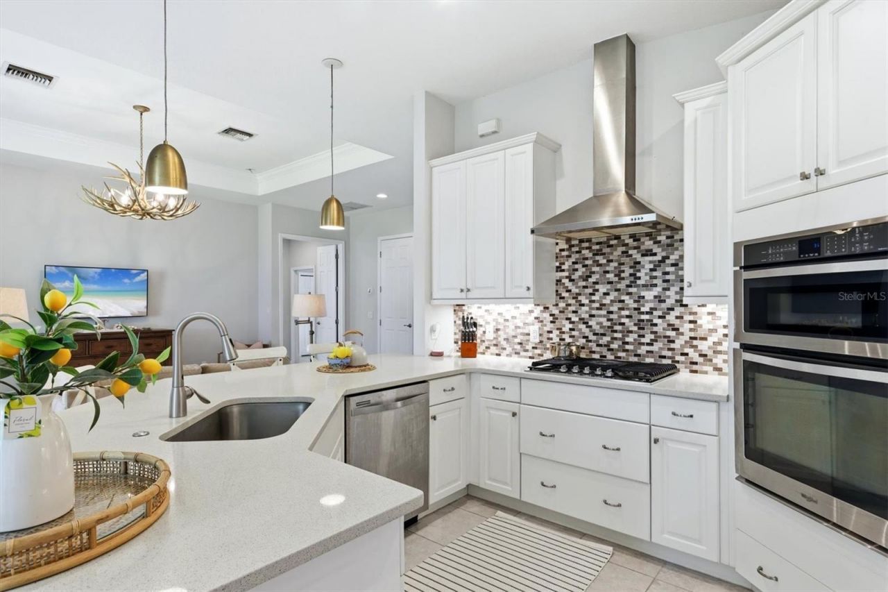 5515 Title Row Drive , Bradenton, FL 34210 Photo